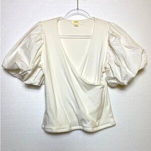 Maeve Anthropologie Medium White Puff Sleeve Wrap Top Sexy Stretch‎ Pinup Boho